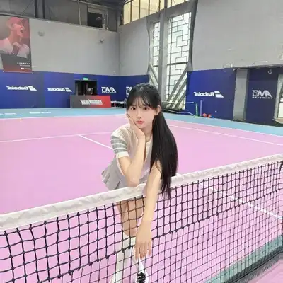 宋彤